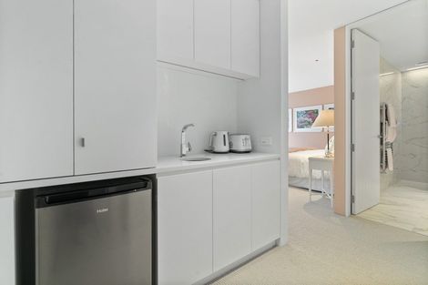 Photo of property in 12 Bay Rise, Wanaka, 9305