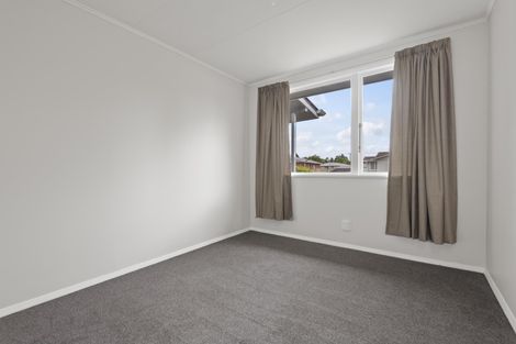 Photo of property in 2 Charwell Place, Highbury, Palmerston North, 4412