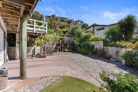 Photo of property in 132 Isabel Street, Whangamata, 3620