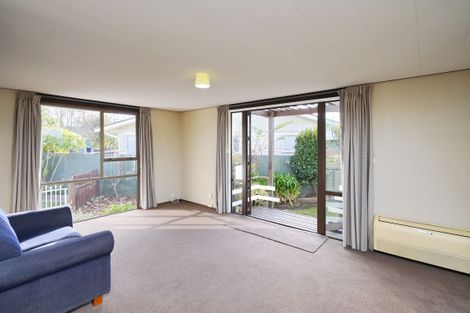 Photo of property in 49 Oldwood Street, Bishopdale, Christchurch, 8053