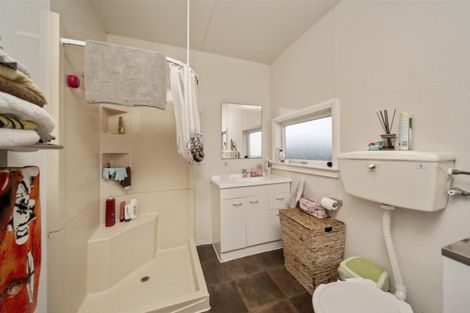 Photo of property in 84 Ketemarae Road, Normanby, Hawera, 4614