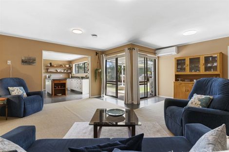 Photo of property in 108 Mark Street, Whangamata, 3620