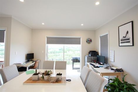 Photo of property in 61 Bayvista Drive, Karaka, Papakura, 2113