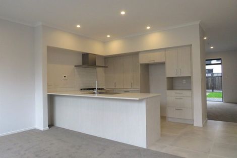 Photo of property in 11 Pukewhero Rise, Westgate, Auckland, 0614