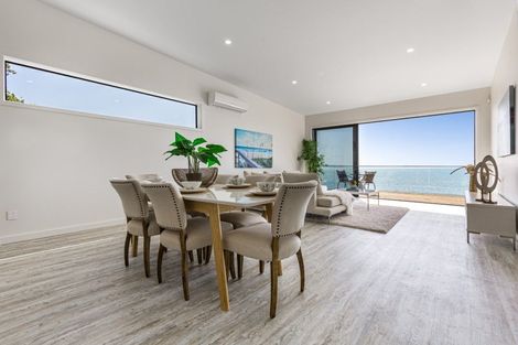 Photo of property in 8a Crispe Road, Clarks Beach, 2122