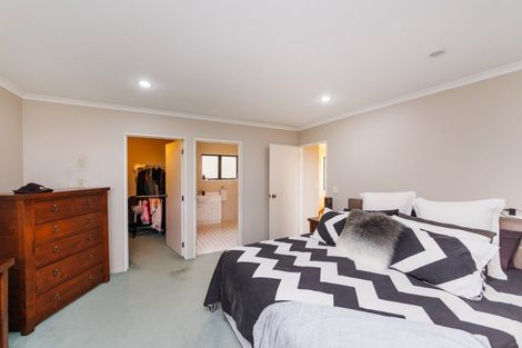 Photo of property in 15 Woodland Grove, Feilding, 4702