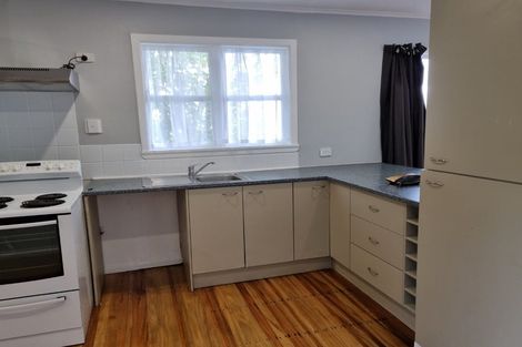 Photo of property in 100 Gear Terrace, Ranui, Porirua, 5024