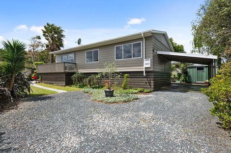 Photo of property in 62 Hamilton Drive, Waiuku, 2123