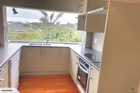 Photo of property in 2 Wyoming Avenue, Murrays Bay, Auckland, 0630