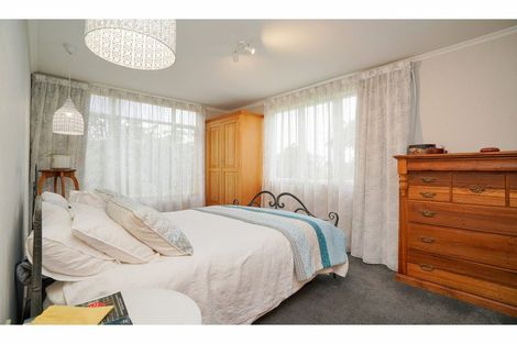 Photo of property in 102 Ross Street, Grasmere, Invercargill, 9810