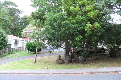 Photo of property in 3 Beaudine Avenue, Glenfield, Auckland, 0629