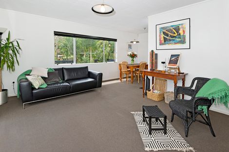 Photo of property in 62 Hamilton Drive, Waiuku, 2123