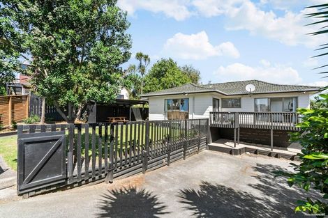 Photo of property in 4 Wesleydale Place, Papakura, 2110