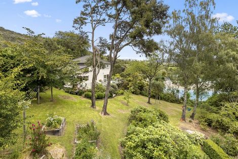 Photo of property in 211 Doctors Point Road, Waitati, 9085