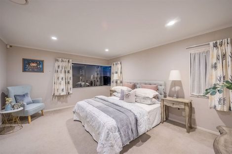 Photo of property in 6 Fairhill Place, Flat Bush, Auckland, 2016