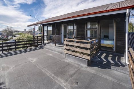 Photo of property in 399 Yaldhurst Road, Russley, Christchurch, 8042