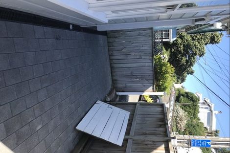 Photo of property in 125 Wallace Street, Mount Cook, Wellington, 6021