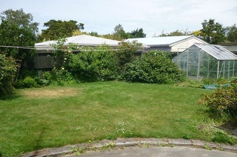 Photo of property in 63 Whitby Street, Burnside, Christchurch, 8053