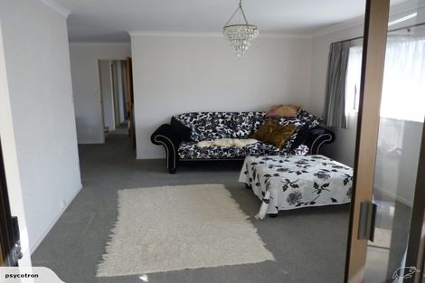 Photo of property in 1/13 Menary Street, Papakura, 2110