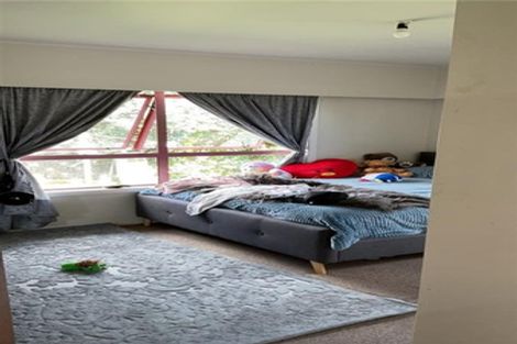 Photo of property in 5 Ashcroft Avenue, Mangere Bridge, Auckland, 2022