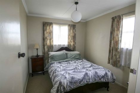 Photo of property in 16 Lansdowne Street, Strathern, Invercargill, 9812