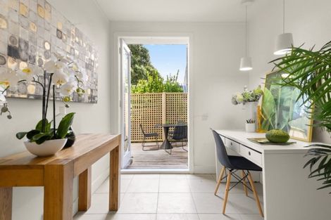 Photo of property in 4/14 Alberon Street, Parnell, Auckland, 1052