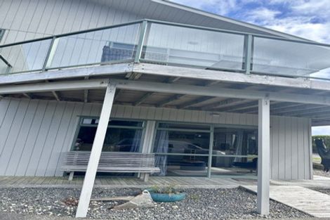 Photo of property in 84 Shakespear Road, Army Bay, Whangaparaoa, 0930
