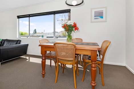 Photo of property in 62 Hamilton Drive, Waiuku, 2123