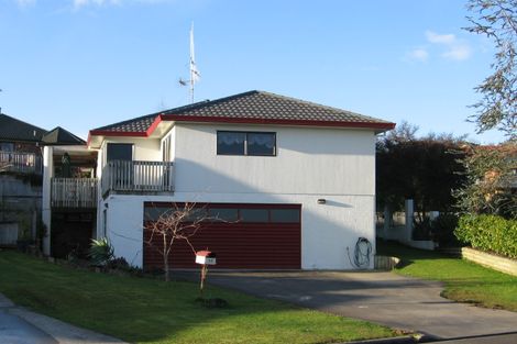 Photo of property in 11 Parkview Avenue, Western Heights, Hamilton, 3200
