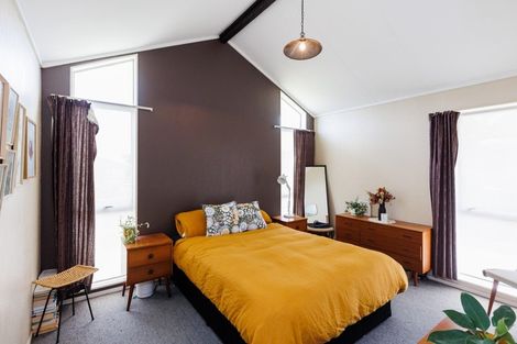 Photo of property in 2a Paradise Place, Milson, Palmerston North, 4414