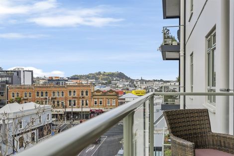 Photo of property in Highgate Towers, 5c/8 Howe Street, Freemans Bay, Auckland, 1011