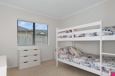 Photo of property in 2 Ranfurly Terrace, Pyes Pa, Tauranga, 3112