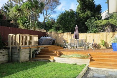 Photo of property in 2/29 Beaudine Avenue, Glenfield, Auckland, 0629