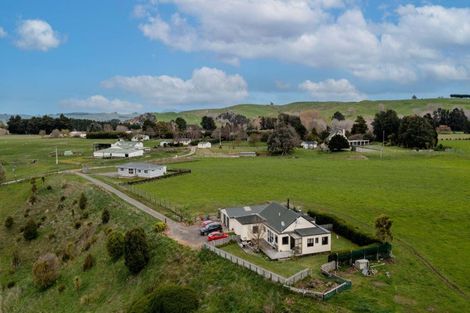 Photo of property in 569 Maunga Road, Dannevirke, 4976
