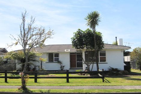 Photo of property in 6 Compton Street, Fenton Park, Rotorua, 3010
