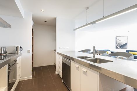 Photo of property in Piermont Apartments, 4i/82 Cable Street, Te Aro, Wellington, 6011
