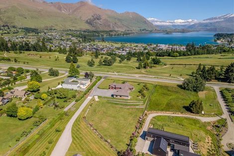 Photo of property in 90b Golf Course Road, Wanaka, 9305