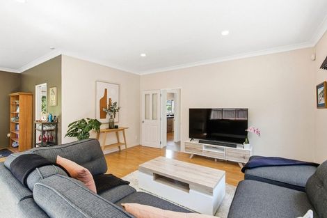 Photo of property in 23 Chippenham Grove, Churton Park, Wellington, 6037