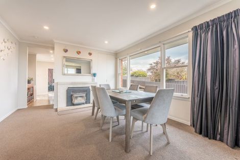 Photo of property in 6 Cambridge Street, Kensington, Timaru, 7910