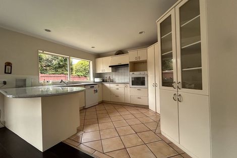 Photo of property in 74 Westerham Drive, Dannemora, Auckland, 2016