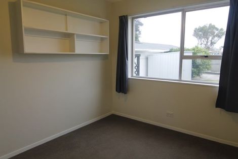 Photo of property in 27 Lamorna Road, Parklands, Christchurch, 8083