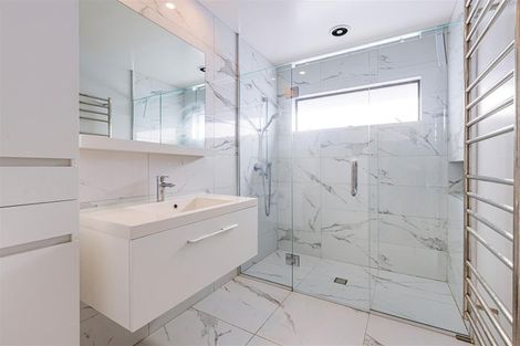 Photo of property in 77b Litten Road, Cockle Bay, Auckland, 2014