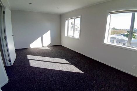 Photo of property in 8/15 Andersons Road, Oteha, Auckland, 0632