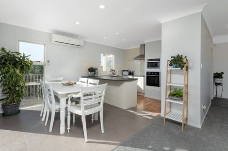 Photo of property in 7 Madeleine Terrace, Papamoa Beach, Papamoa, 3118