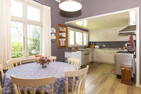 Photo of property in 429 Timaru Road, Waimate, 7978