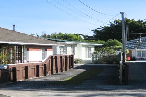 Photo of property in 12a Raukawa Grove, Trentham, Upper Hutt, 5018