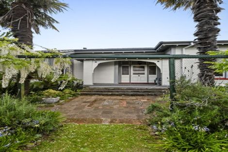 Photo of property in 263 Carrington Street, Vogeltown, New Plymouth, 4310
