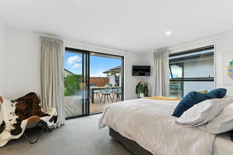 Photo of property in 33 Silver Peaks Drive, West Melton, 7618