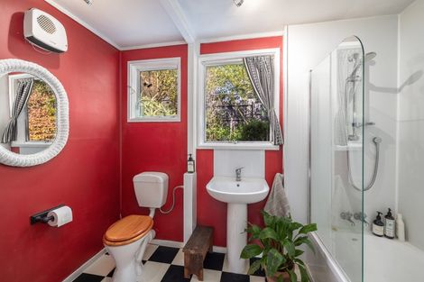 Photo of property in 13 Purau Avenue, Diamond Harbour, 8972