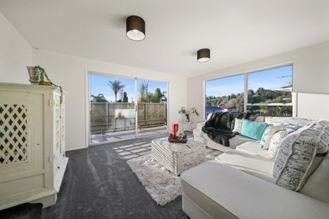 Photo of property in 31 Mack Place, Red Hill, Papakura, 2110